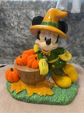 Disney Mickey Mouse Fall Harvest Pumpkin Patch Figurine | NWT